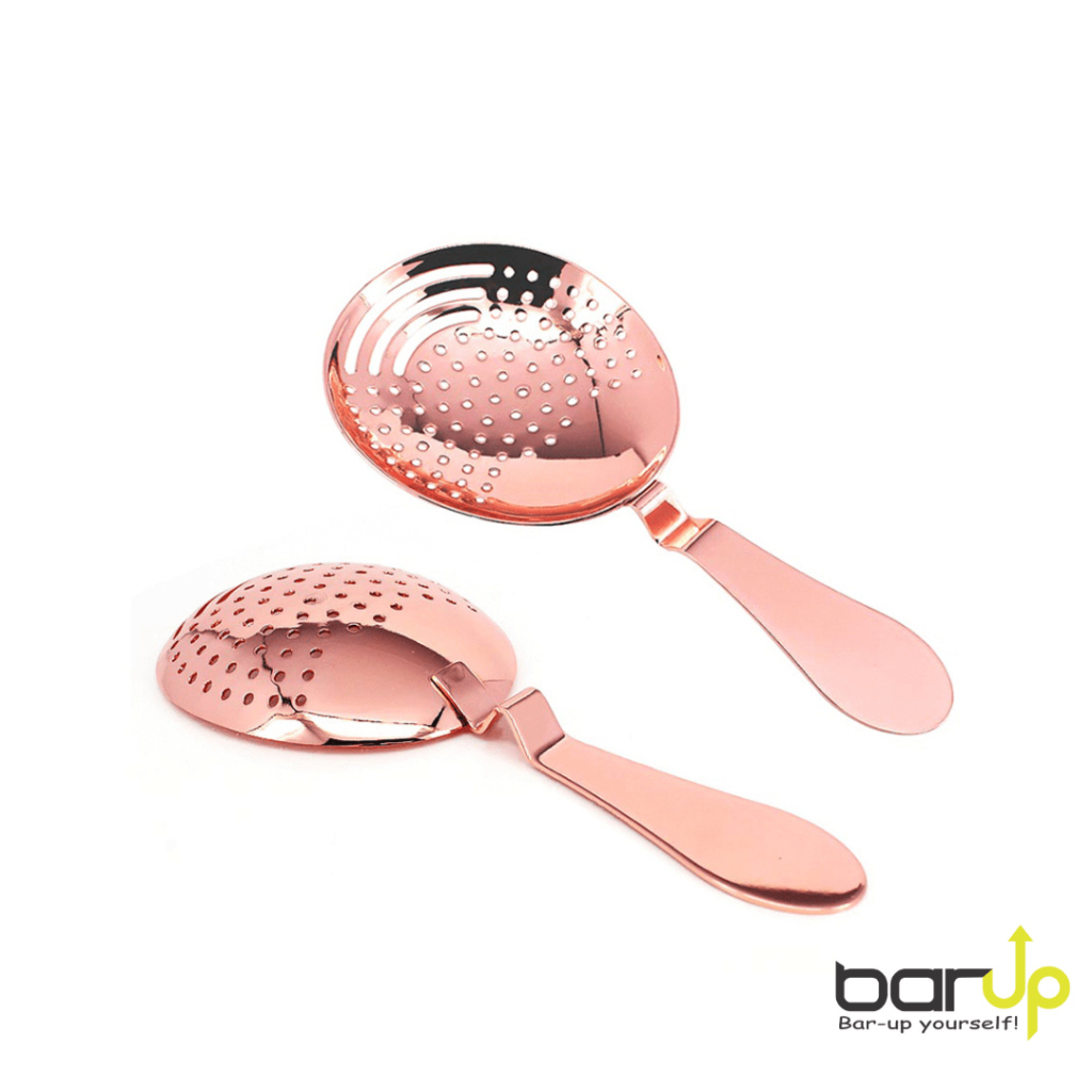 Luksuzni Julep strainer u rose gold boji s detaljnim prikazom izrade